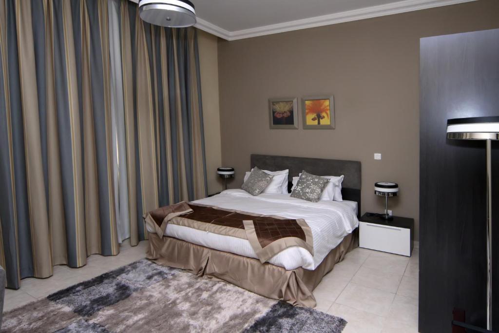 Magnum Hotel & Suites West Bay Doha Cameră foto